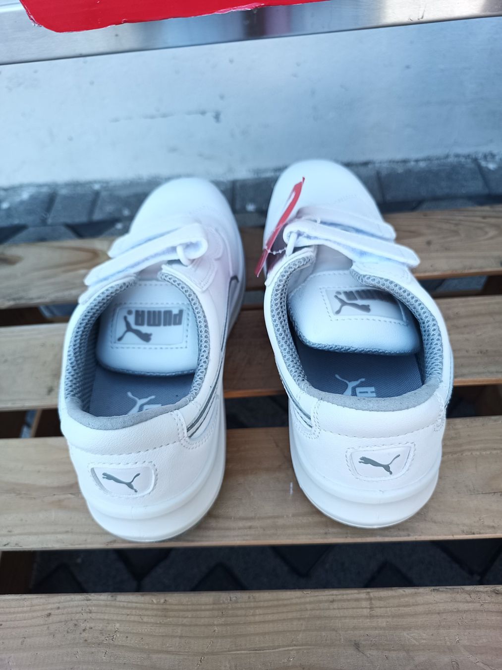 Puma Scarpe da uomo: Puma Sicherheitsschuhe S2 SRC 42 – Nuovo e nell'imballaggio originale da Oberegg venduto da 19franzi94 3