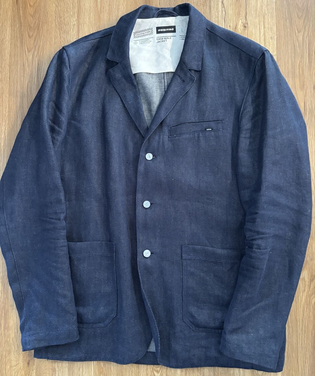 Freitag Jacken: Freitag Male Jacket Grösse L – Gebraucht aus Itingen von Julev