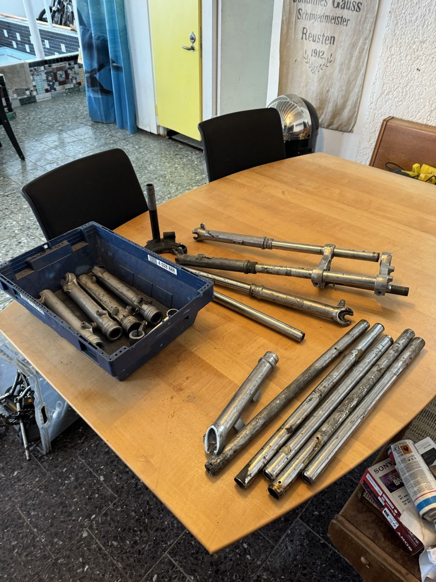 Mofa-Ersatzteile: Mofa Gabel Teile – Gebraucht aus Dübendorf von Sachs621