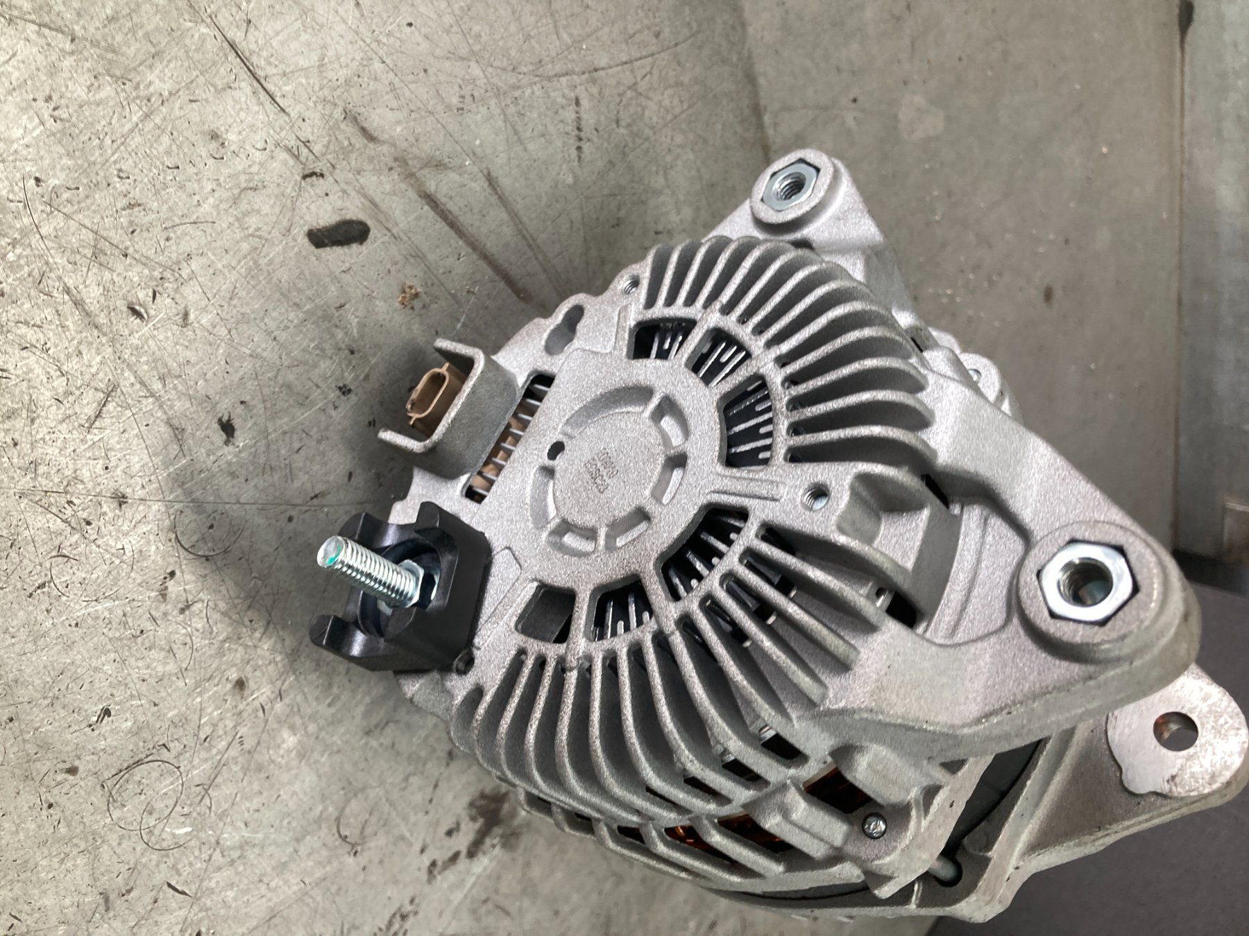 Renault Tutti i ricambio: Renault Master 2017 Generator 95 520 960 Opel Movano – Nuovo (secondo la descrizione) da Cham venduto da WB2223 2
