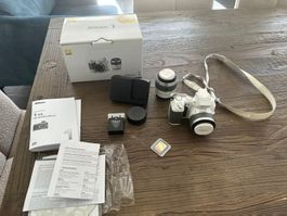 NIKON 1 /  V2 Model / Double Zoom Kit NIKKOR / WHITE