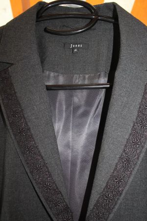 Jones Blazer anthrazitfarben in Gr. 42 - sehr stylisch!