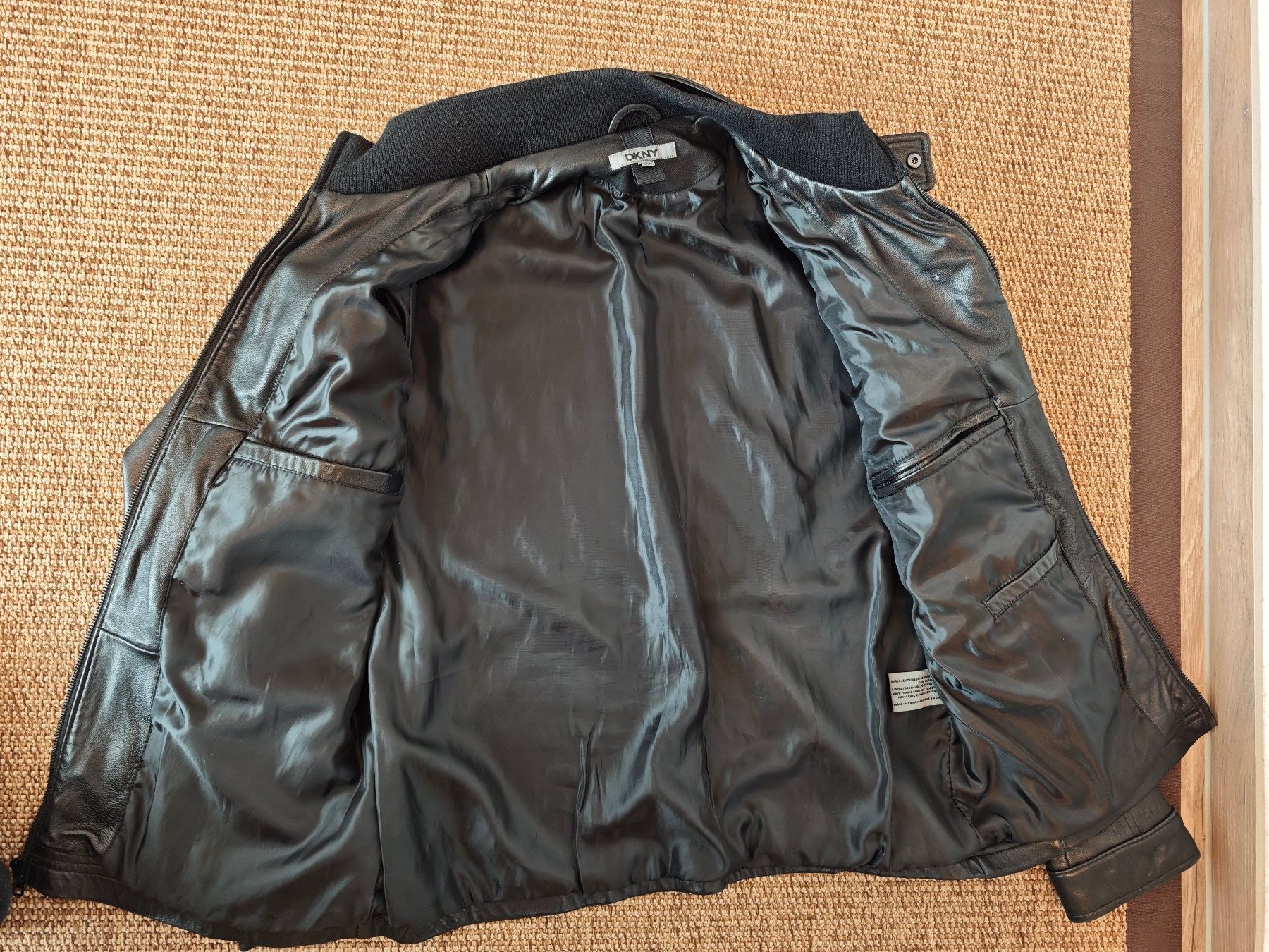 DKNY Giacche: DKNY Herren Lederjacke Schwarz, Grösse M – Usato da Thundorf venduto da Napsty 3