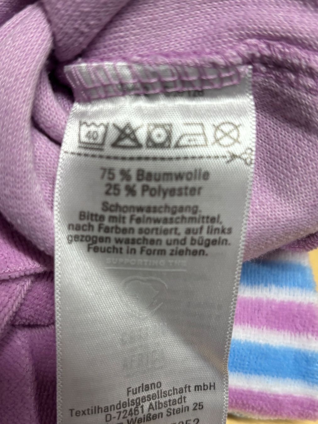 Pigiama & Simili: Pyjama 128 – Usato da Salvenach venduto da gwenwywar 1