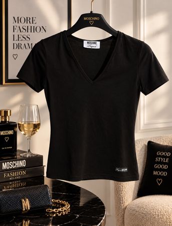 Schwarzes T-Shirt Moschino Lingerie Grösse S neu