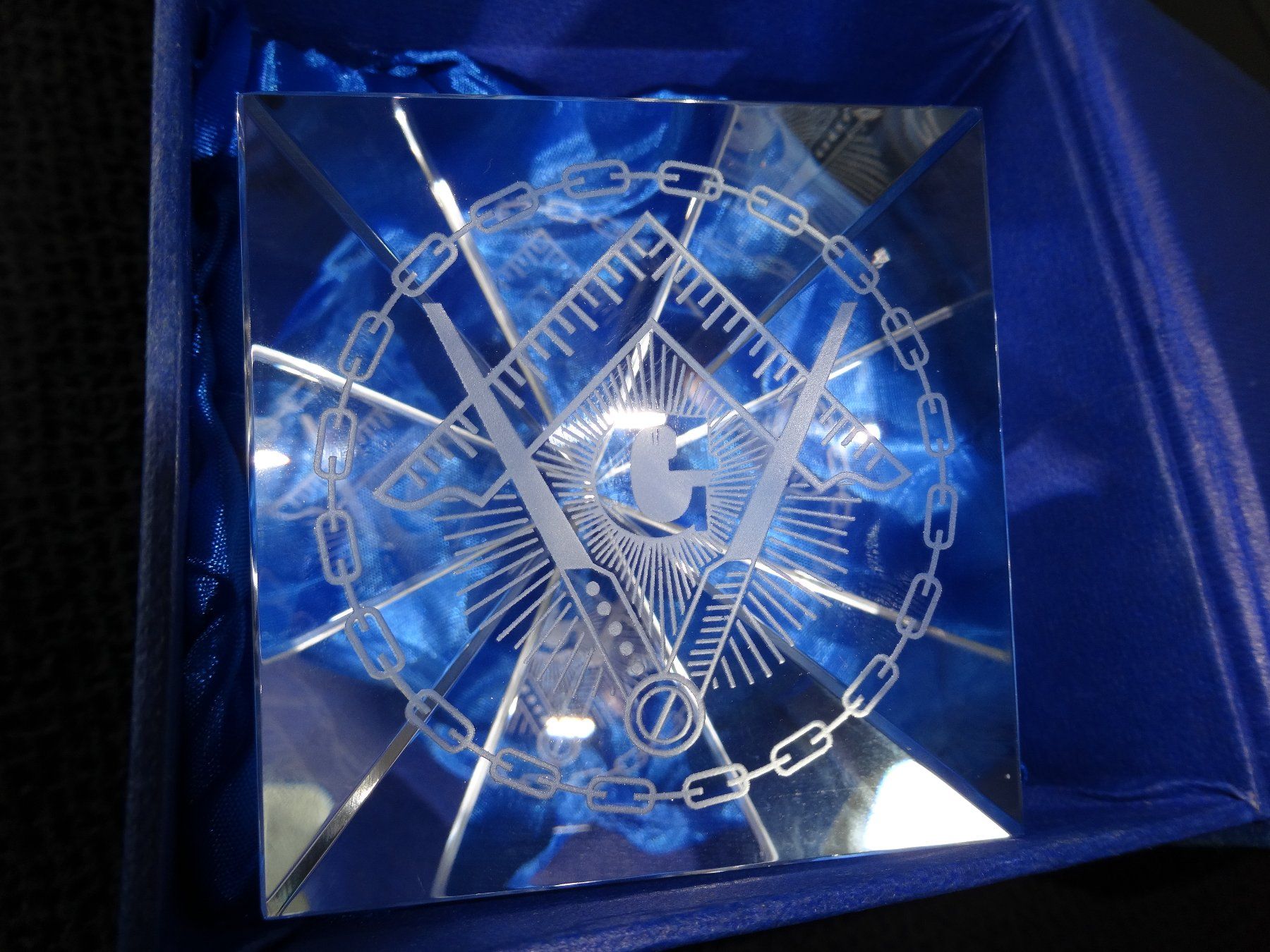 Bicchieri: Pyramide Glas Loge – Usato da Neerach venduto da jenny062 3