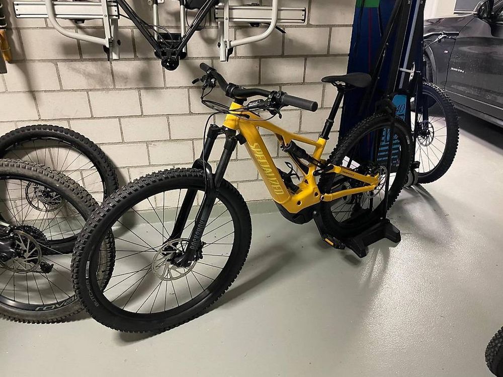 Erstaunlich E Mountainbike Gebraucht Fotosnull