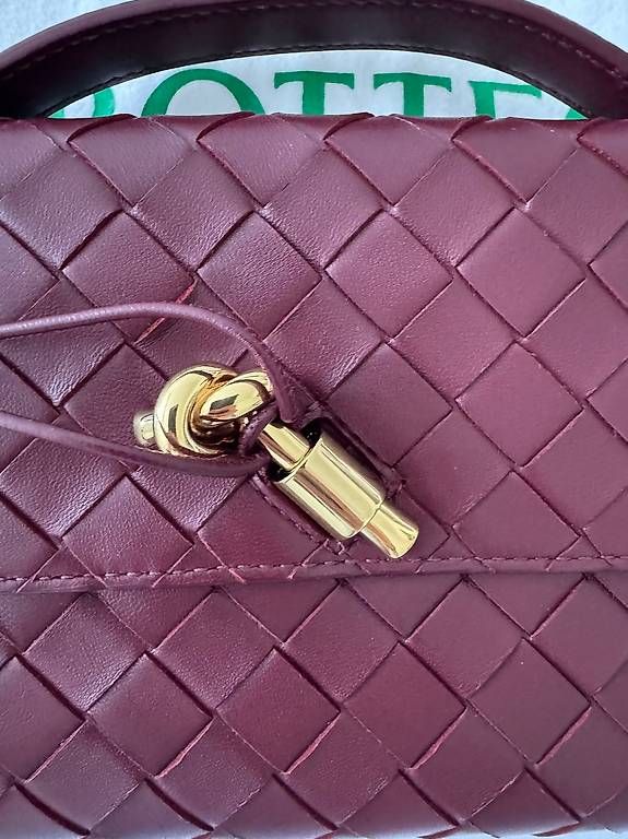 Borse da donna: Pochette Bottega Veneta – Usato da Genève venduto da hya_ccc8 4