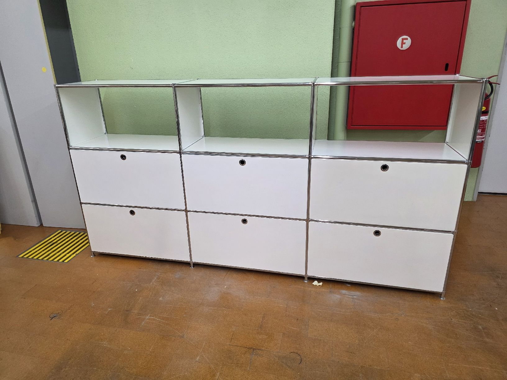 System4 Scaffali: Designer Regal Quadro / System4 – Usato da Lichtensteig venduto da Polsterwerk 1