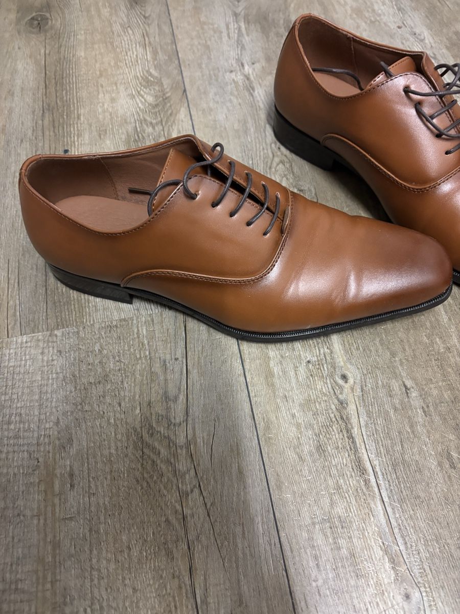 Scarpe da uomo: Anzugsschuhe – Usato da Wimmis venduto da Soccerfanshop 1