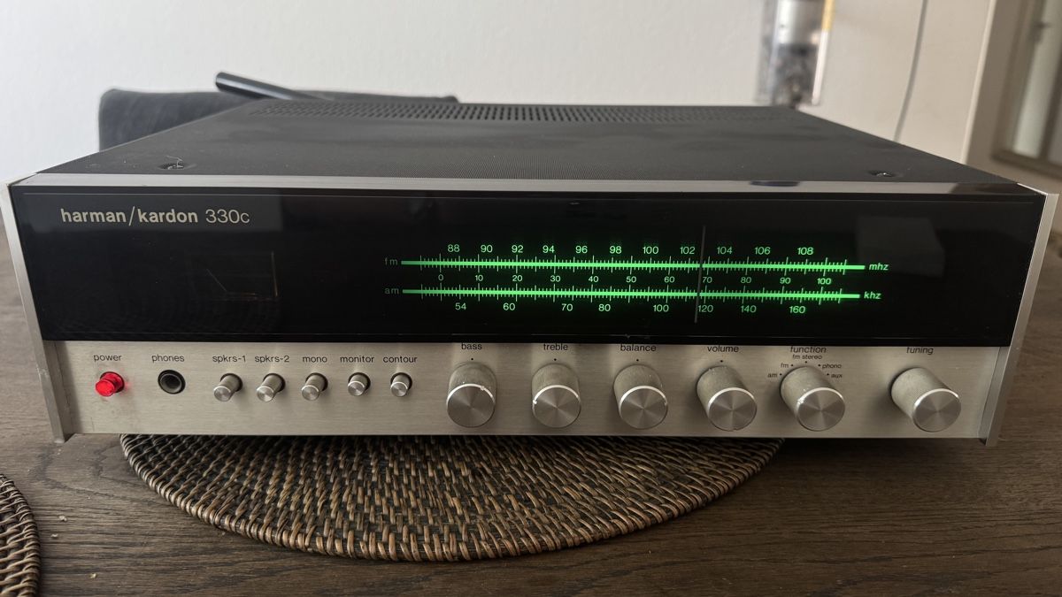 Harman-Kardon Amplificatori: Harman Kardon Verstärker schwarz Silber 330c – Usato da Mönchaltorf venduto da DRUG-TITO