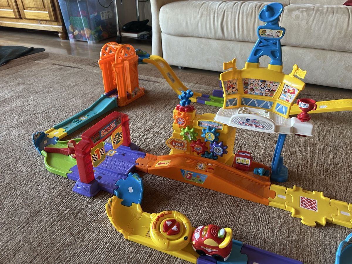 Vtech Giocattoli: Vtech Rennbahn – Usato da Egg b. Zürich venduto da Chobe 2