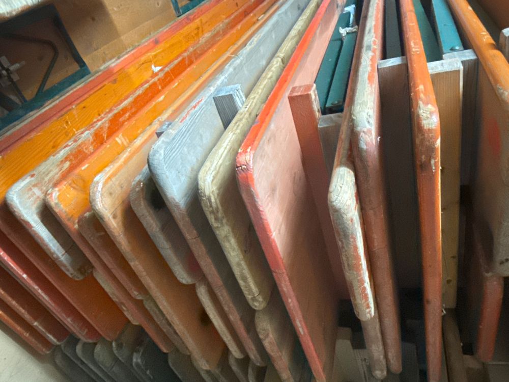 Festbankgarnitur Gebot gilt für ein set 2xbank 1xTisch (Gebraucht) in ...