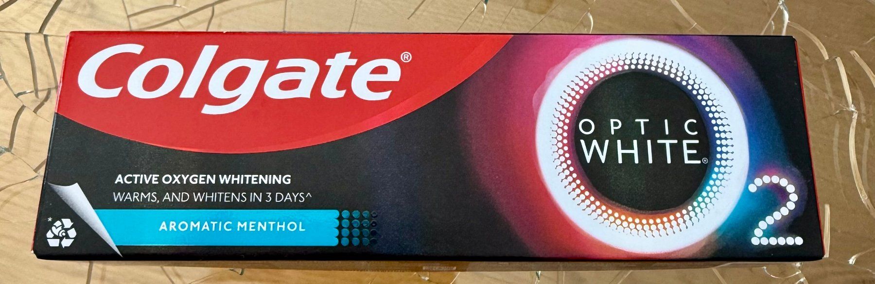 Cura dei denti: Colgate Optic White O2 Active – Nuovo e nell'imballaggio originale da La Tour de Peilz venduto da Dadavid