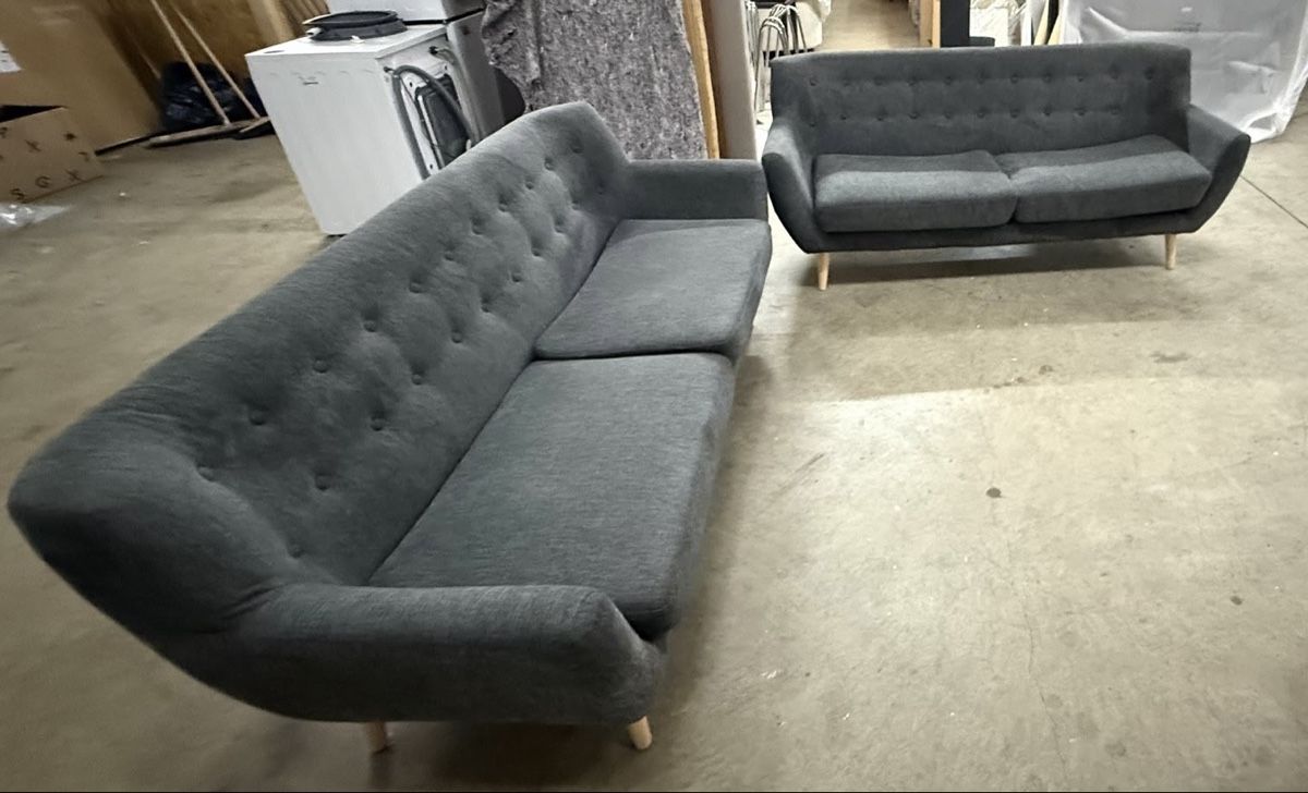 Divani: 2 Sofas Skandi grau Stoff. Zustand gut – Usato da Adliswil venduto da Relsip 8