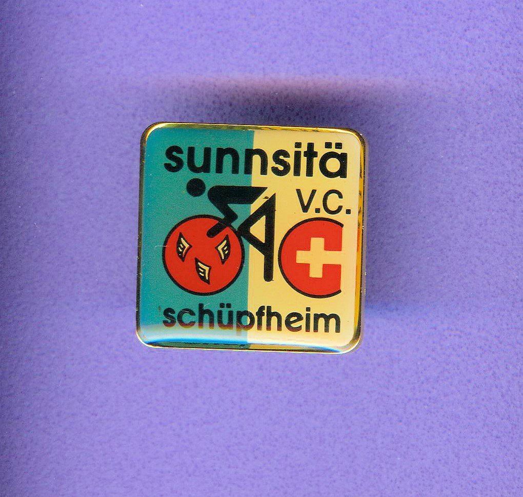 Placchette & Badge: VELO-CLUB  schüpfheim – Usato da Winterthur venduto da Sammleroase