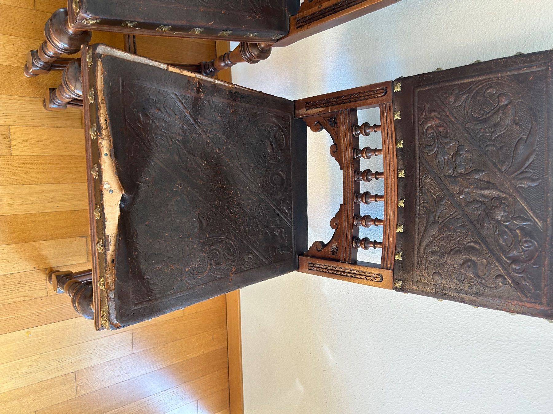 Sedie: Althochdeutsche Stühle ca. 1900-1920 – Usato da Zürich venduto da taninaninanina 8