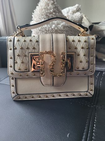 River Island Umhänge und Handtasche