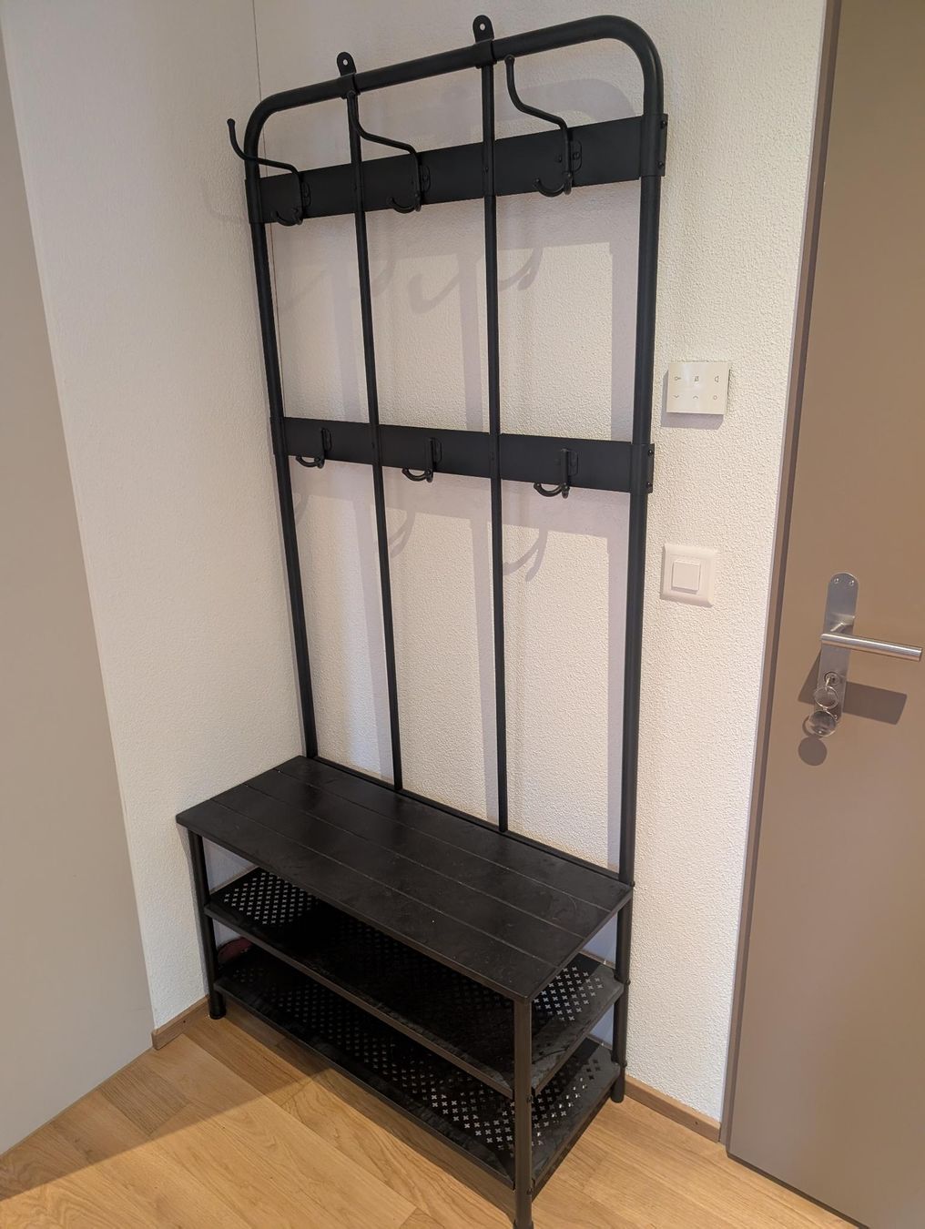 Ikea Porte manteau: IKEA PINNIG coat rack with shoe bench  – Neuf (Voir description) à Hedingen par oli_jhl5