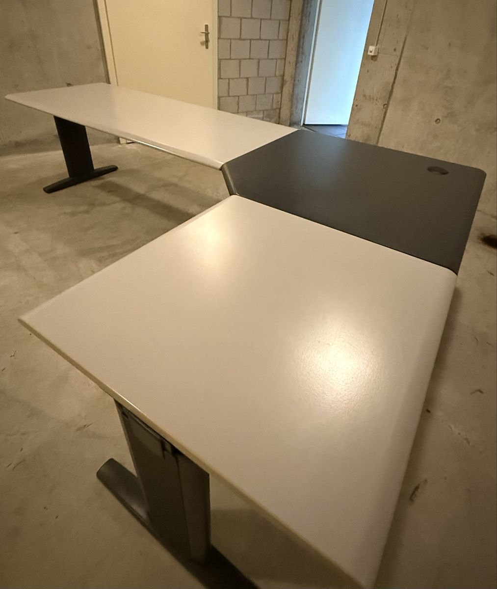 Scrivanie: Eckbürotisch – Usato da Buchs AG venduto da MiWeFe17 1