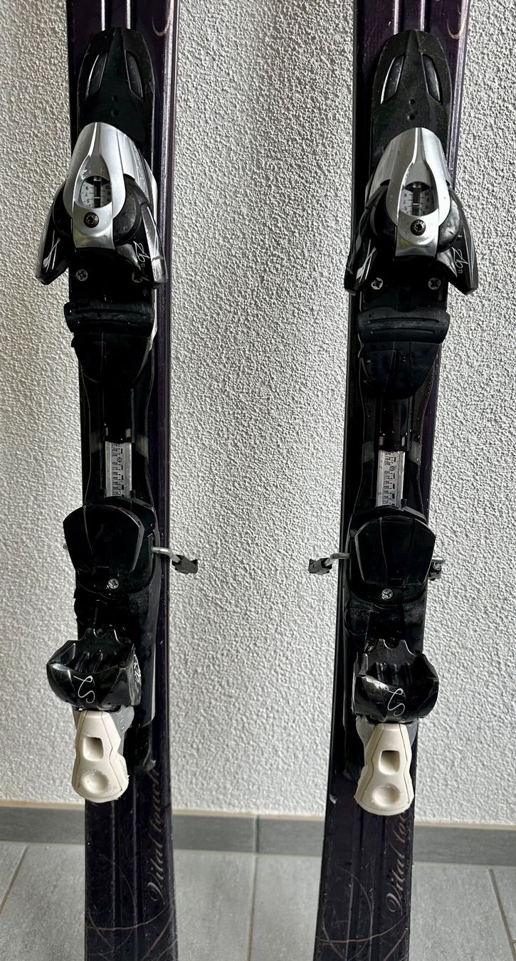 Salomon Sci: Skier und Skischuhe Salomon – Usato da Dürrenroth venduto da tvy_bh56 8