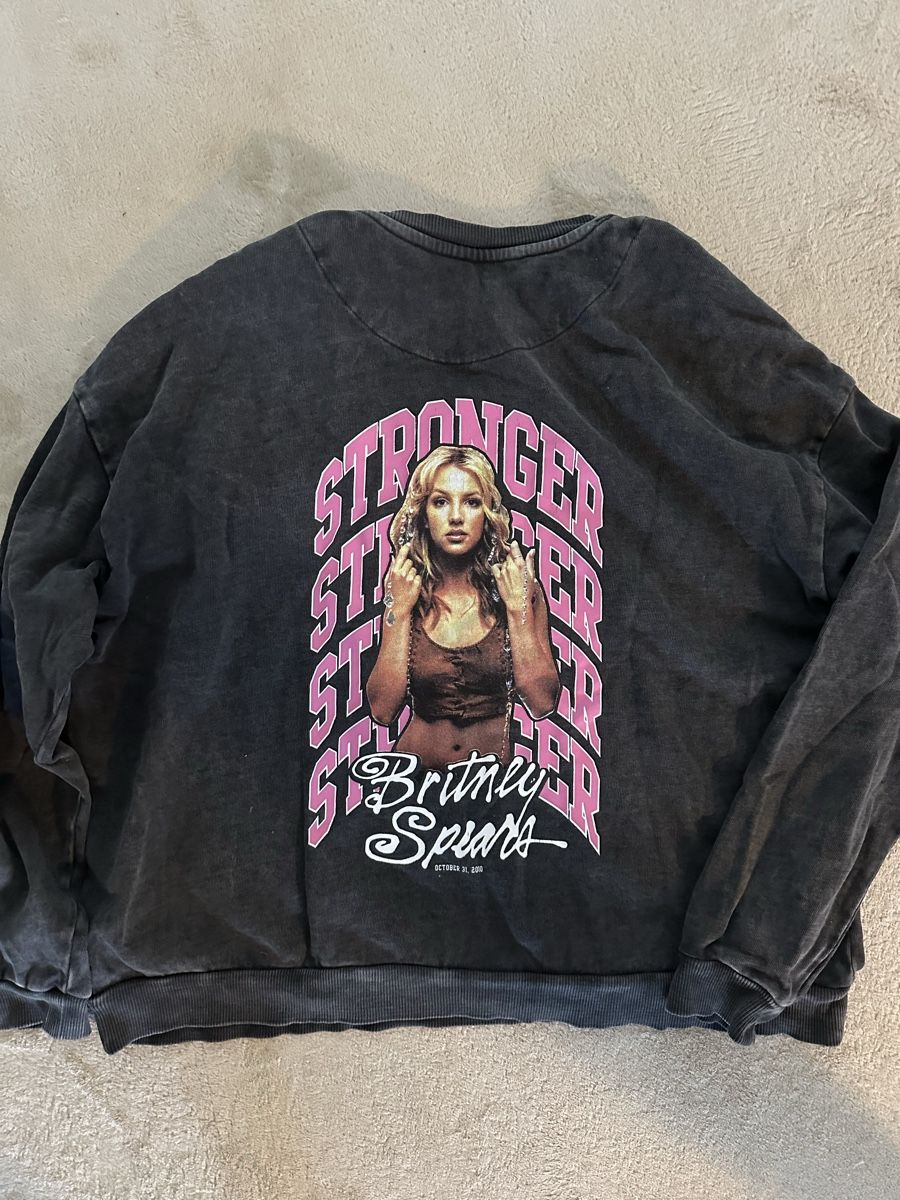 Pullover & Sweatshirts: Britney Spears Sweatshirt – Neu (gemäss Beschreibung) aus Zürich von bonitasprings_91 1
