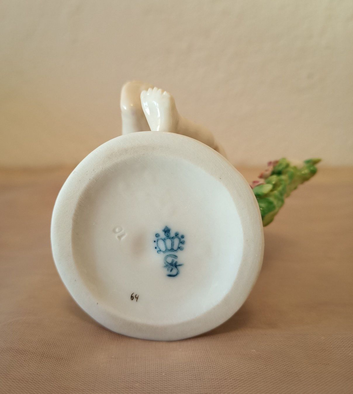 Figuren: Porzellan Sitzendorf "Putto Blumen" – Gebraucht aus Schwerzenbach von oldthings79 4