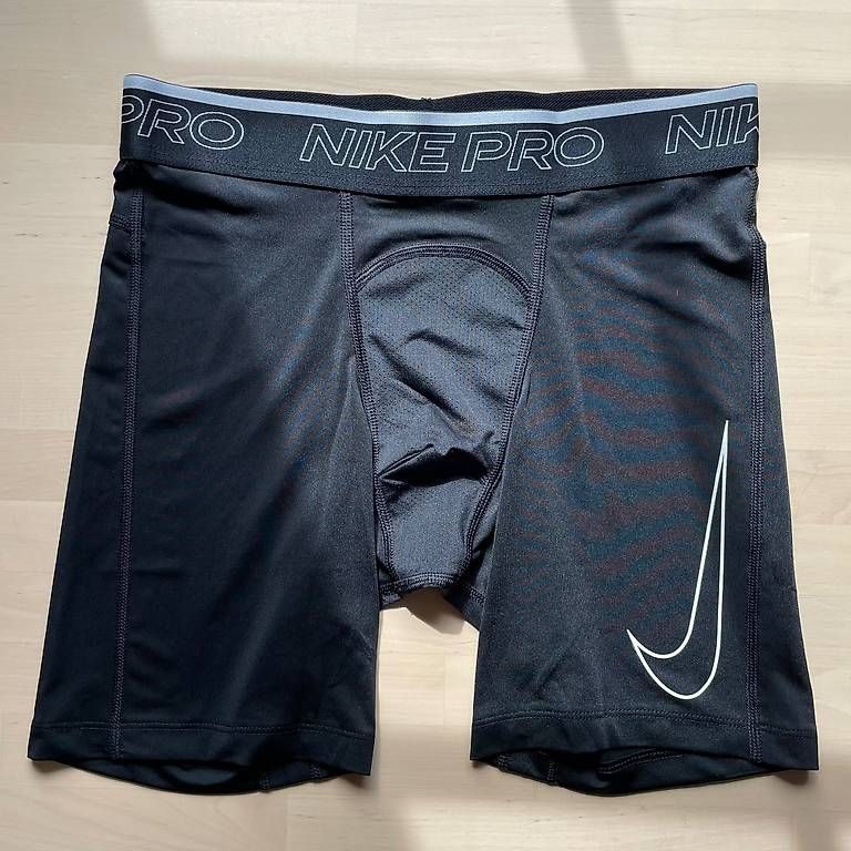 Hosen: Nike Shorts Pro Dri-fit – Neu und originalverpackt aus Zürich von ZENA85