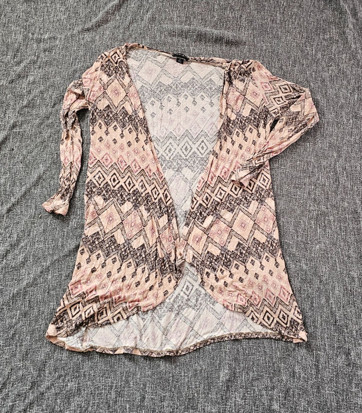 Esprit Kleiderpakete: Paket Gr. M Basic Business Chic: Jäckli + 2 Tops m. Esprit – Gebraucht aus Füllinsdorf von Sunnebliemli7 1