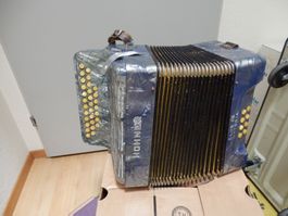 Akkordeon HOHNER - CLUB 11B - "VICTORIA"