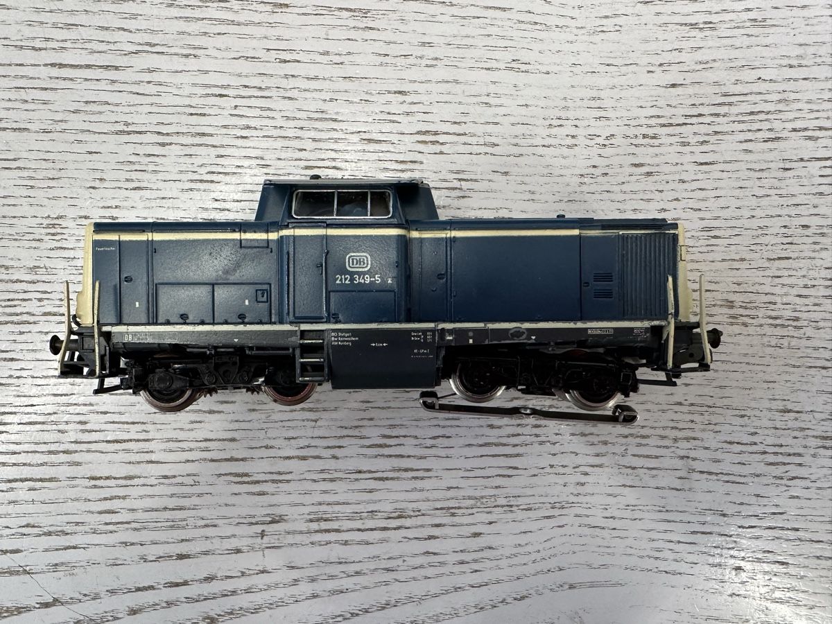 Märklin Modelleisenbahnen: Märklin 3147 DB BR 212 – Gebraucht aus Lupsingen von New-Haven 5