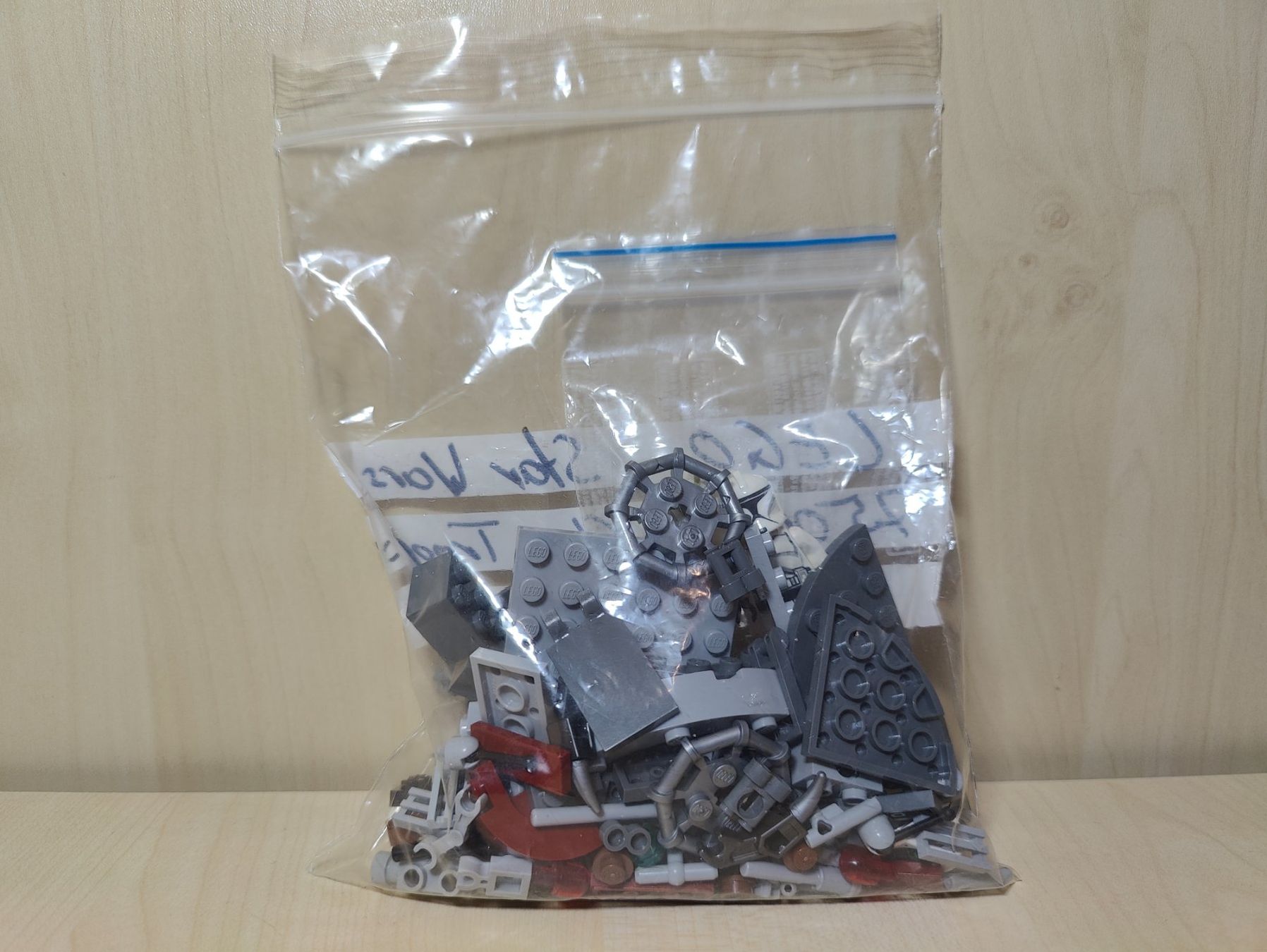 Lego Kit di costruzioni: Lego Star Wars 75000 Clone Troopers vs. Droidekas – Usato da Sulgen venduto da WhiteWolf3 3