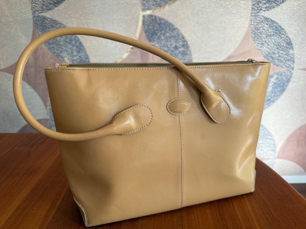 Tod's Shopper I Tote-Stil (Gebraucht) in Russikon für CHF 199
