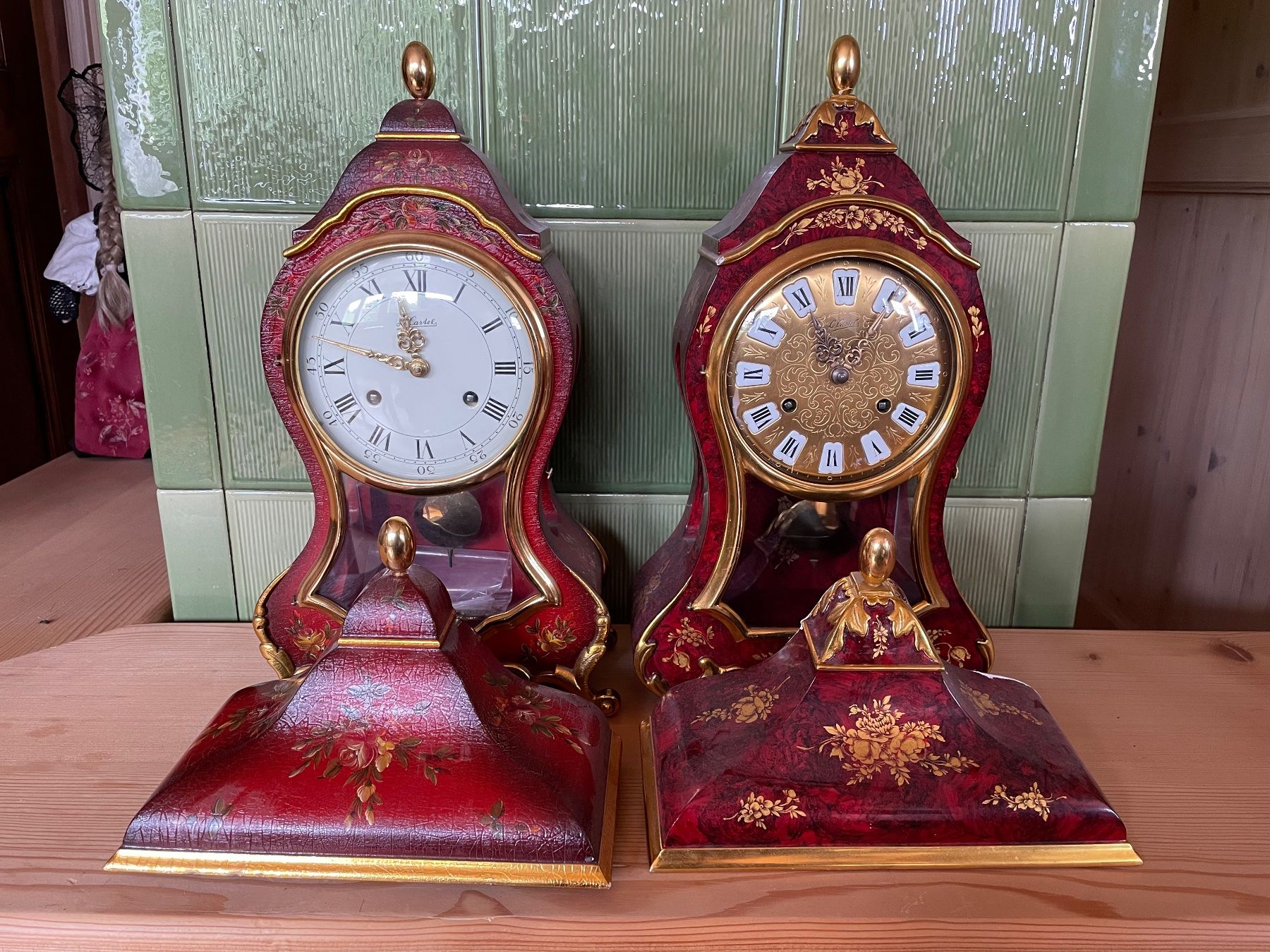 Orologi da terra & Orologi da parete: Le Castel Schweizeruhr – Difettoso da Lutzenberg venduto da Hajla 1