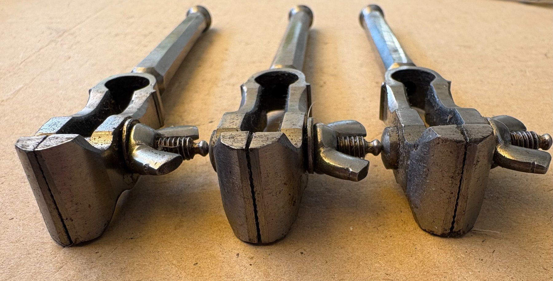 Tous les outils: VINTAGE HANDFEILKOLBEN – D'occasion à Ostermundigen par wini63 3