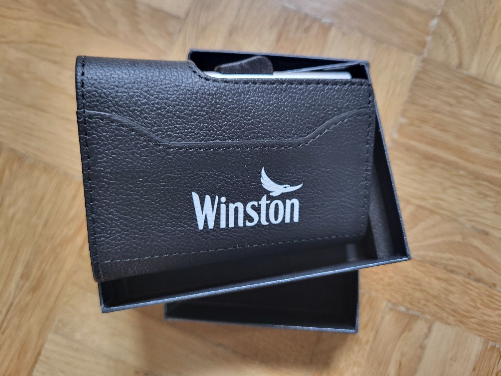 Autres vêtements & accessoires: Kartenetui  -  Winston – Neuf avec emballage d'origine à stäfa par brandy66 1