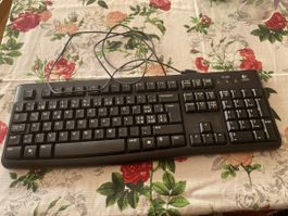 Tastatur Logitech K120 kabelgebunden