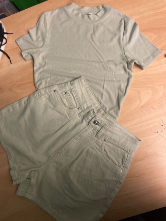 Lindgrünes Pimkie/H&M Sommerset Gr.32👧🏻