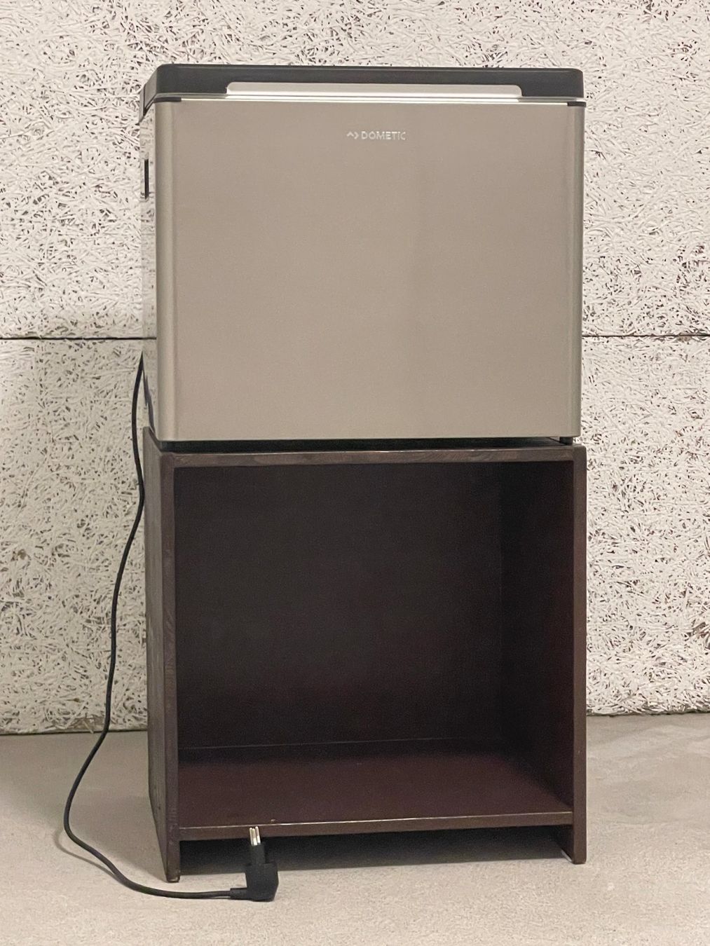 Dometic Frigoriferi & Refrigeratori: Tragbare Absorberkühlbox – Usato da Männedorf venduto da Kiowa98 1