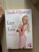 Buch "Katze Küsst Kater" von Daniela Katzenberger