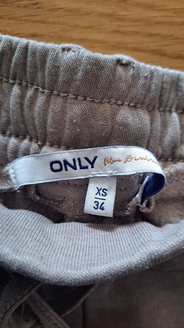 Only Pantalons: Trainerhose ONLY Beige – D'occasion à Seengen par ja6_65wp 3