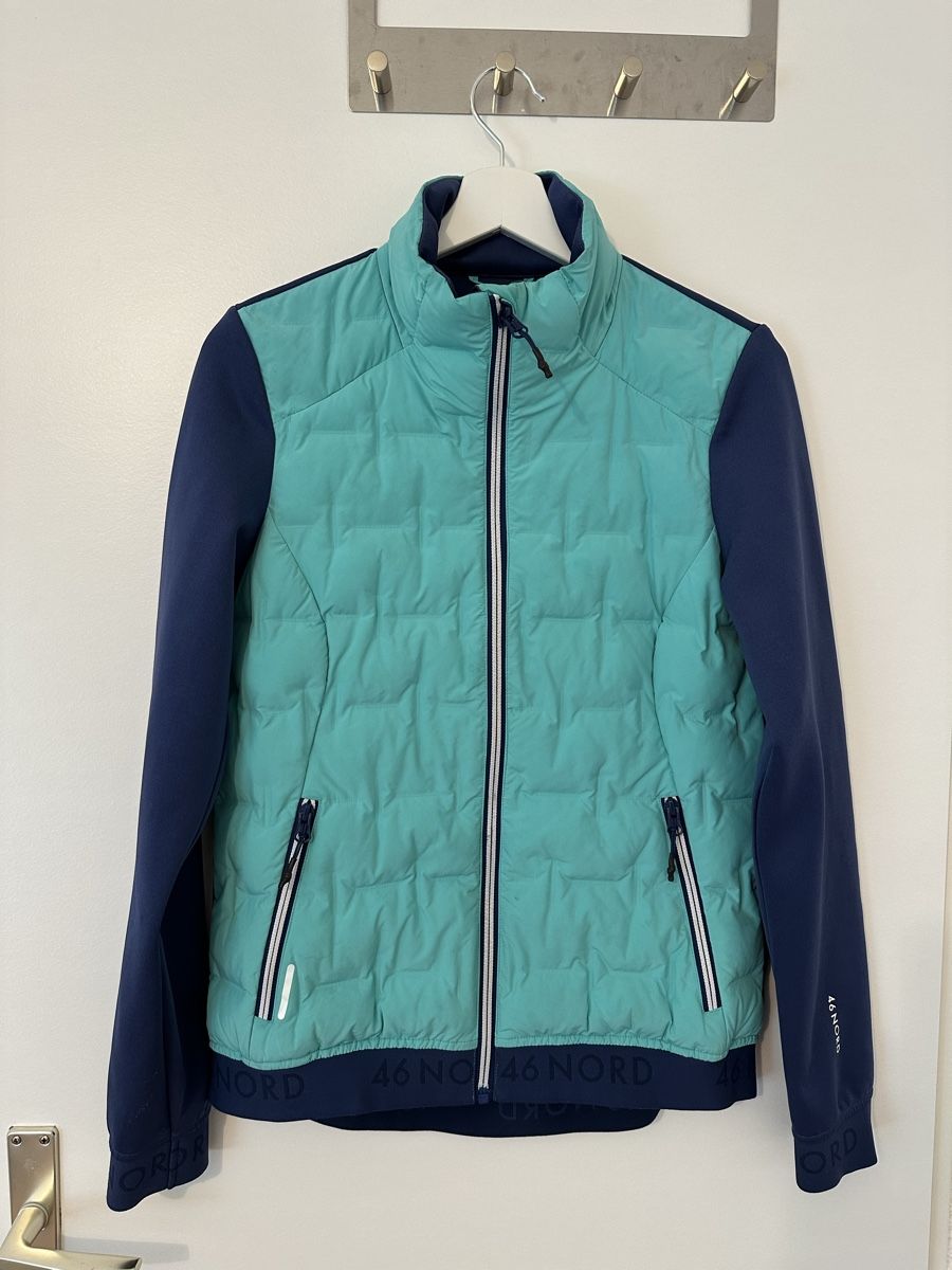 46 Nord Giacche: Nord 46 softshell light jacket - like new! – Usato da Kloten venduto da gab_jl5l