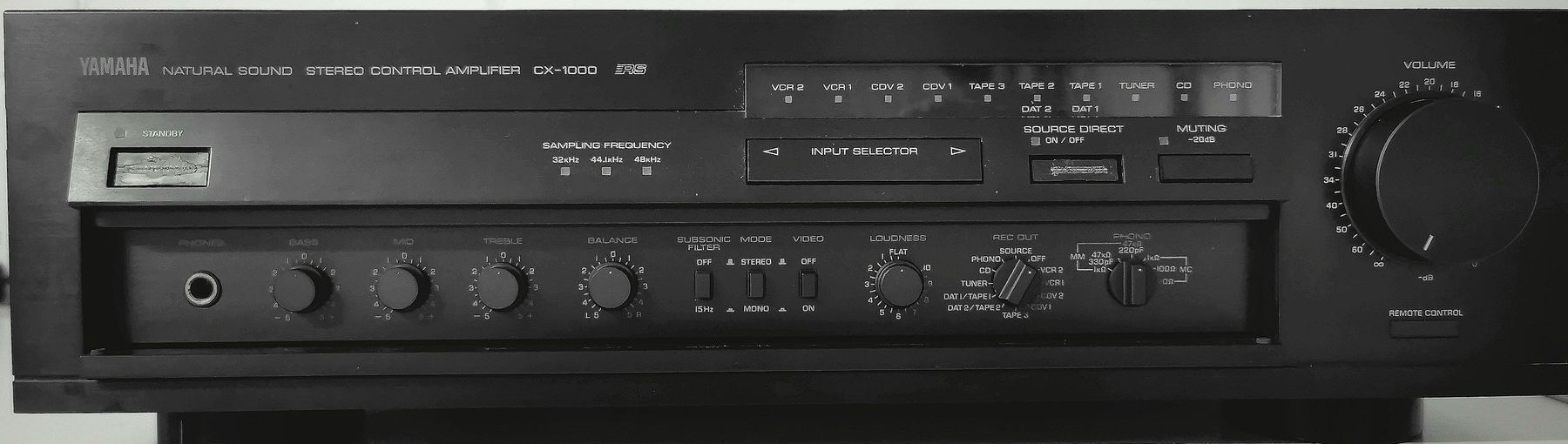 Yamaha Amplificatori: Vorverstärker Yamaha CX-1000 – Usato da Solothurn venduto da Qlex