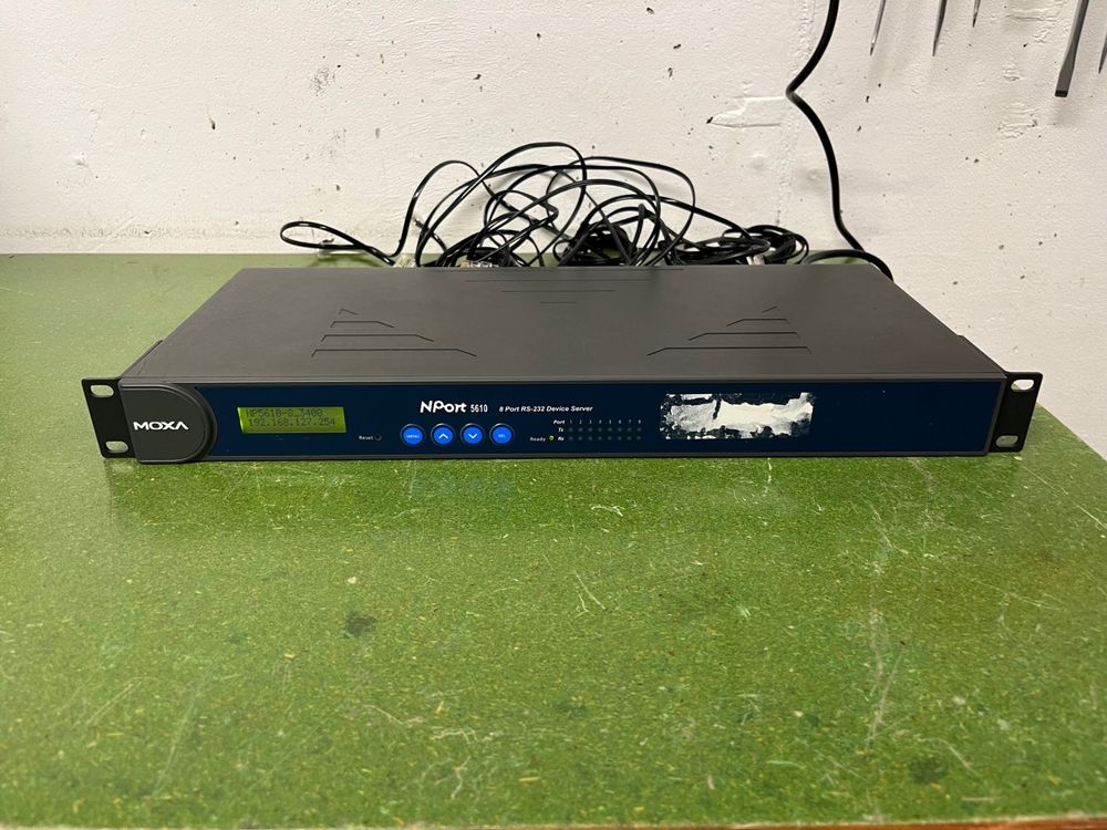 Moxa NPort 5610 8 Port RS-323 Device Server | Kaufen auf Ricardo