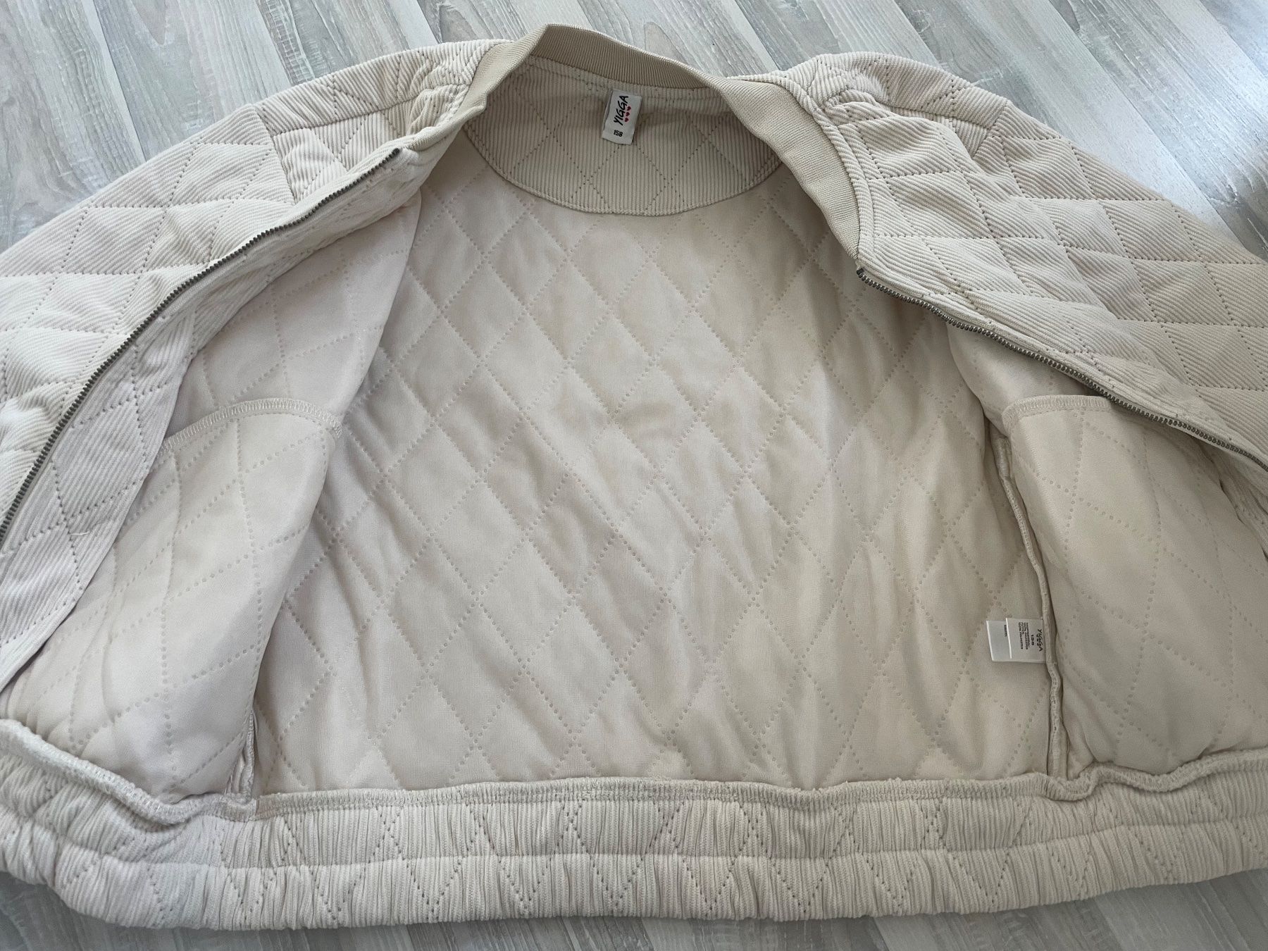 Giacche & Cappotti: Herbstjacke Grösse 158 – Nuovo (secondo la descrizione) da Hellikon venduto da Giojo 1