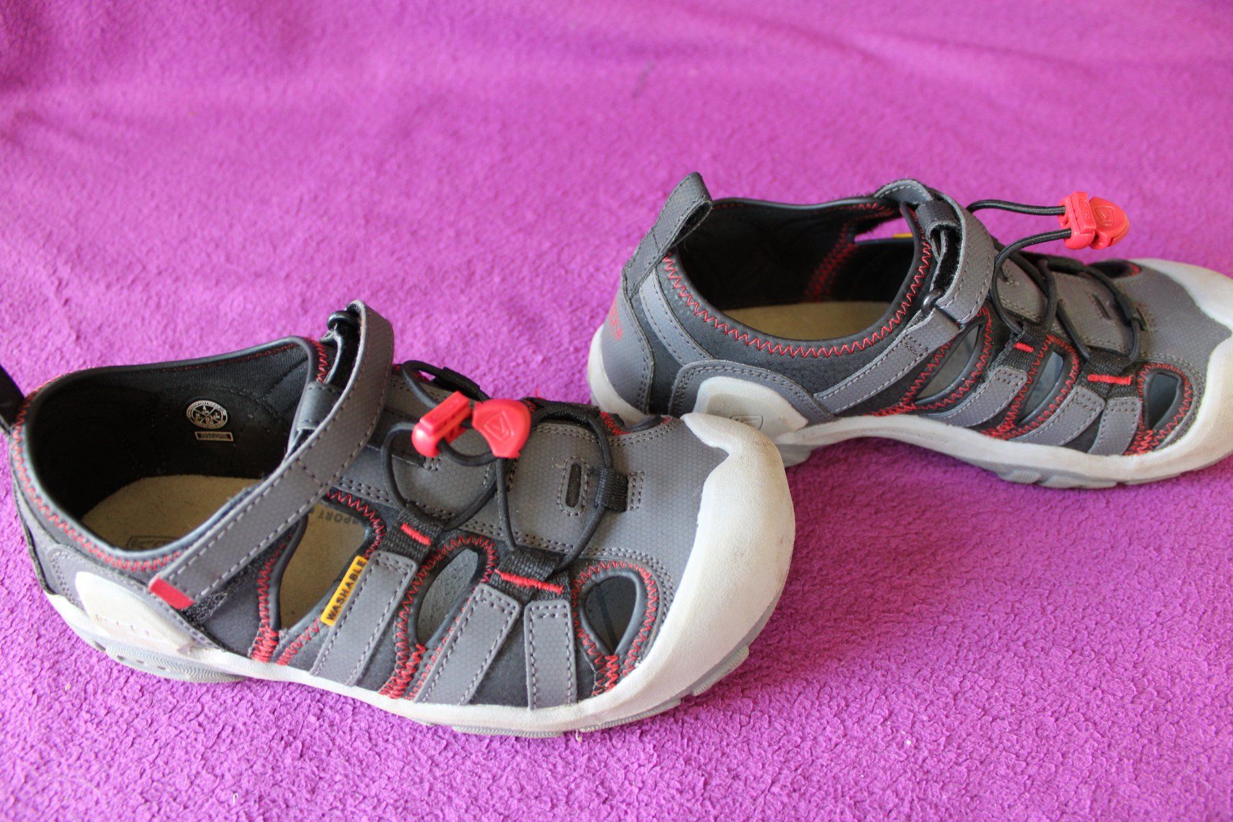 Keen Scarpe per ragazzi: Keen Wanderschuhe/-Sandalen Gr. 36 – Usato da Müllheim Dorf venduto da Seeeule01 2