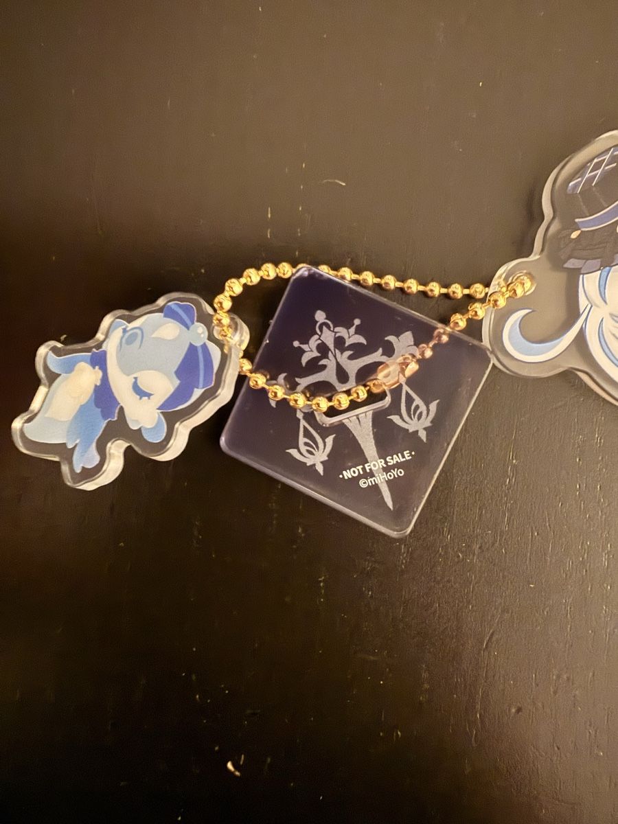 Portachiavi: [Genshin Impact] Furina Keychain – Nuovo (secondo la descrizione) da Glattbrugg venduto da LuluIcey 3