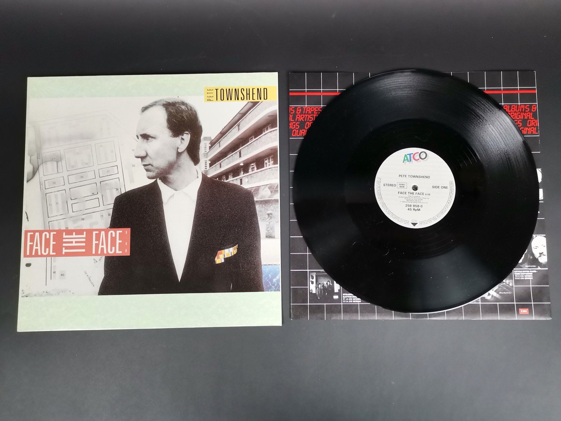 Dischi in vinile: SCHALLPLATTE Single Pete Townshend Face the Face – Usato da Schaffhausen venduto da Restwert_SH