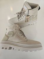 NEU Winterboots beige Palladium waterproof Gr. 41