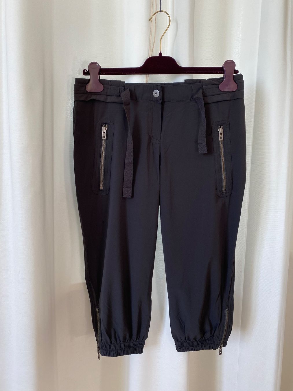 Stella McCartney Pantaloni: Adidas by Stella McCartney Sporthose 34 – Usato da Zürich venduto da JDB_Vintage